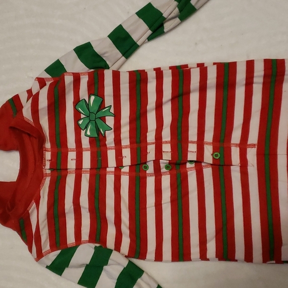 𝅺💜 Onsies boys or girls pj's - Picture 4 of 8